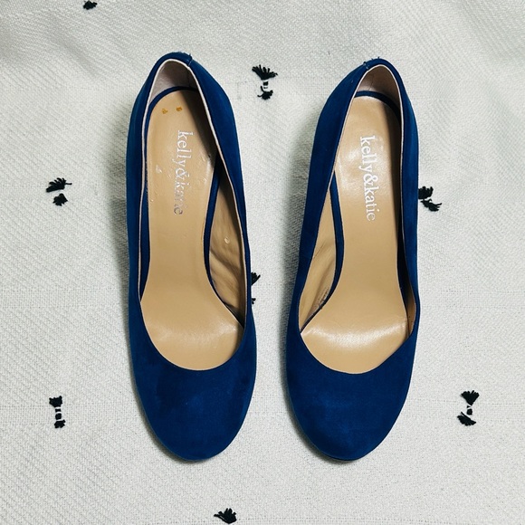 Kelly & Katie Deep Blue Heels Sz 8 - Picture 2 of 6